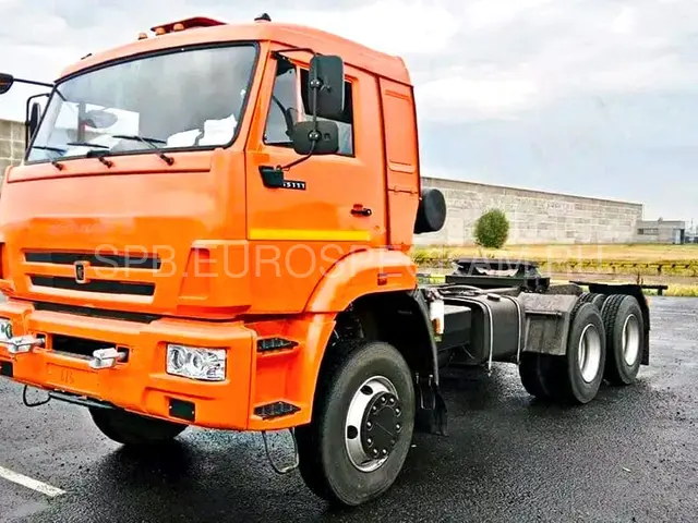 КАМАЗ 65111 седельный тягач КАМАЗ 65111 седельный тягач