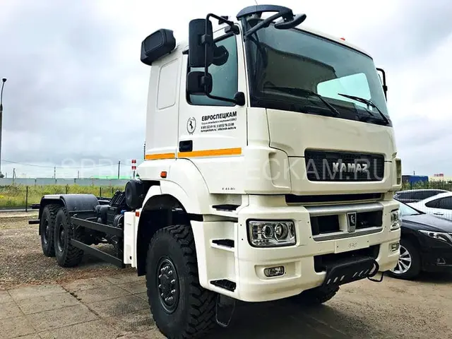 Шасси КАМАЗ 65802