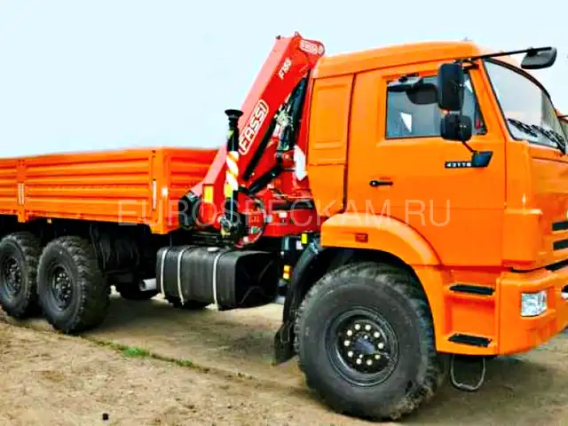 КАМАЗ 43118 бортовой с КМУ Fassi F195A.0.22 КАМАЗ 43118 бортовой с КМУ Fassi F195A.0.22