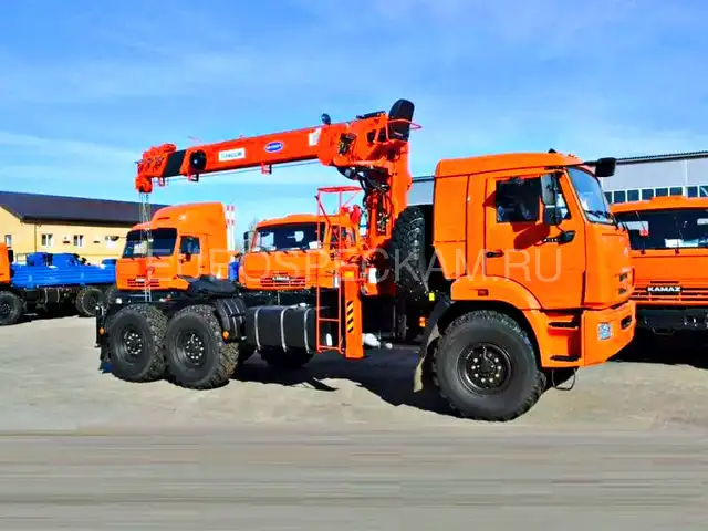 КАМАЗ 43118 тягач с КМУ Kanglim KS 1256 G2